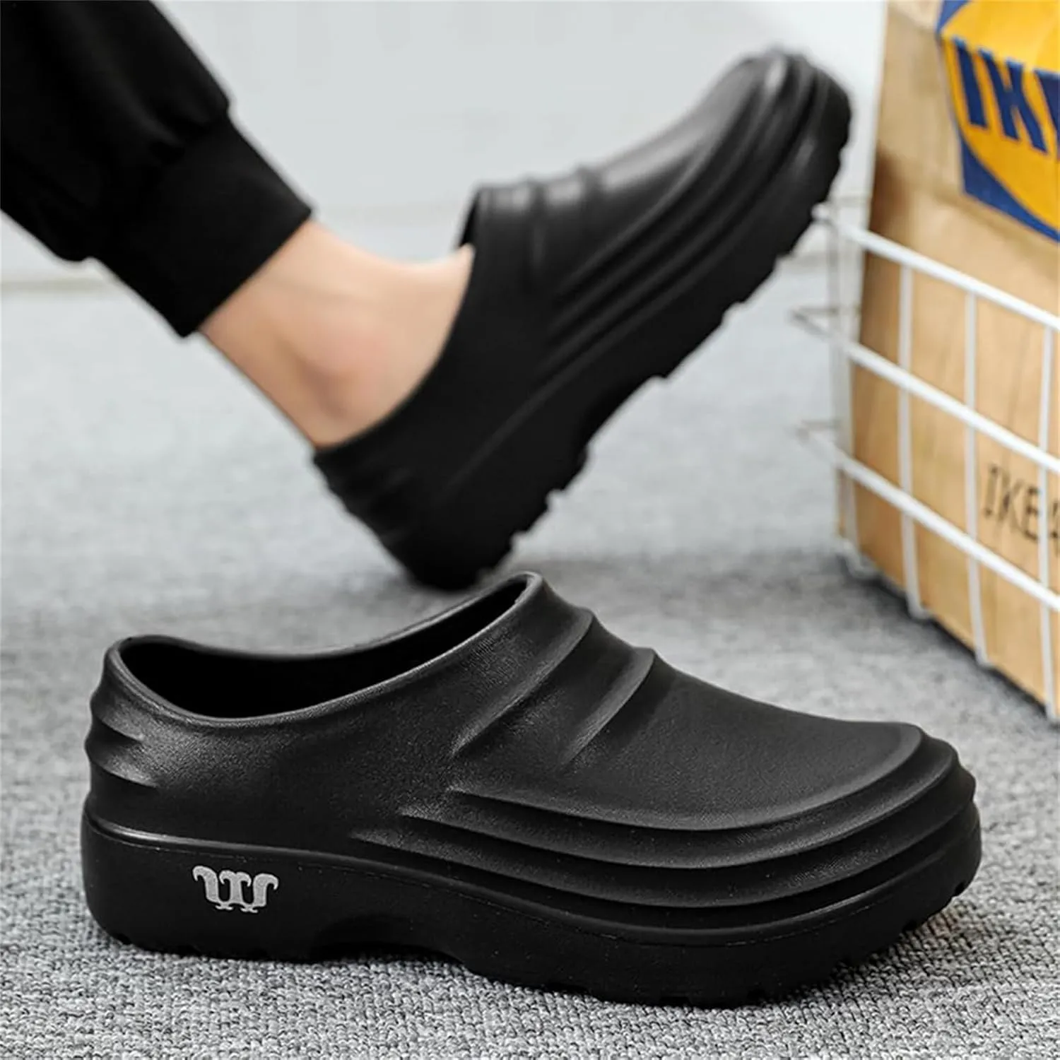 Armadillo Clogs for Men & Women Non Slip Work Shoes Safety Kitchen Chef Shoe Waterproof Wide Width Sneakers Comfortable Garden Shoes Slip-On Outdoor Beach Footwear Arch Support Nursing Slippers