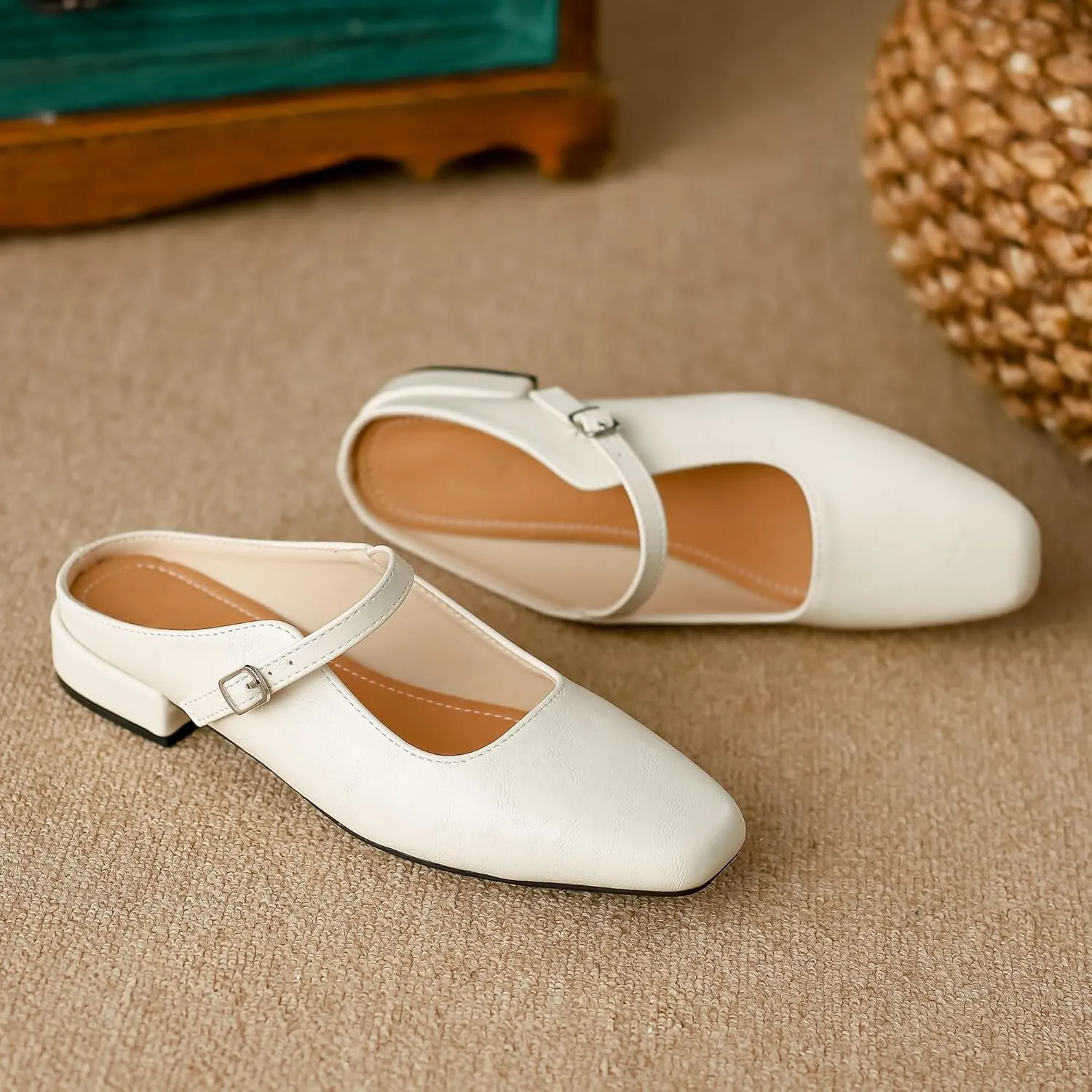 Dear Time Women's Closed Toe Mary Jane Backless Flats Slip-on Mules Casual Comfortable Shoes