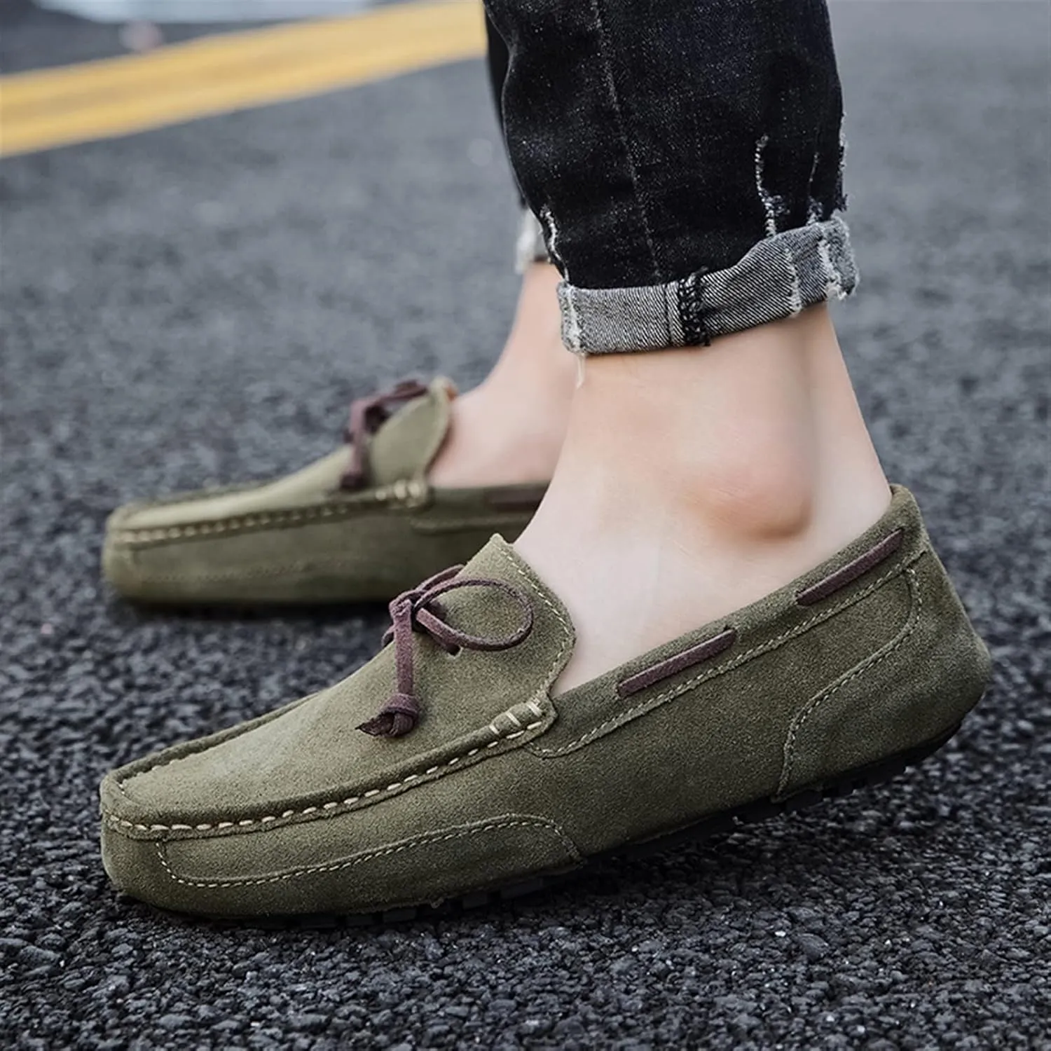 Driving Moccasins Smoking Loafer for Men Suede Vamp Stitching Details Deck Shoes Plain Toe Genuine Leather Resistant Flexible Flat Heel Soft Driving for Any Attire