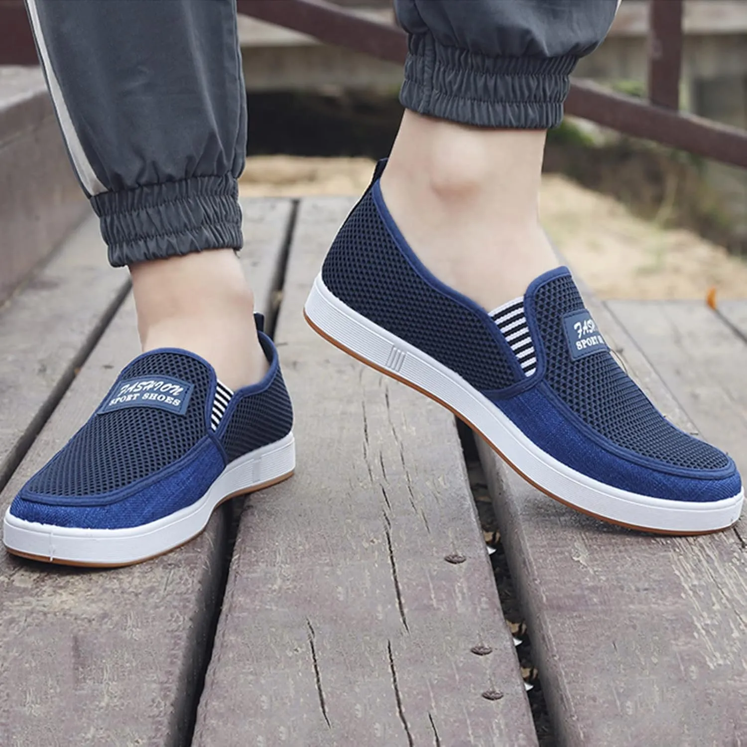 Fashion All Season Men Casual Shoes Flat Non Slip Sole Mesh Breathable and Lightweight Comfortable Slip Casual Wear Men