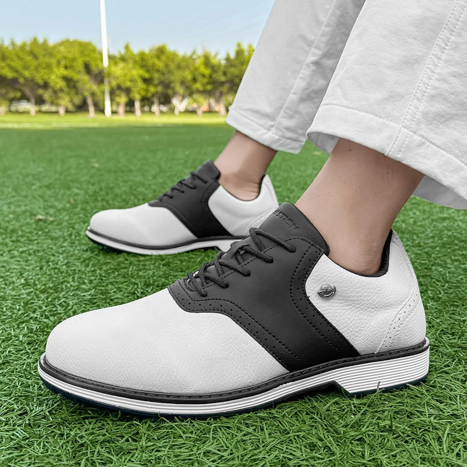 Golf Shoes Men Professional Spikeless Golf Shoes Comfortable Walking Footwears for Golfers