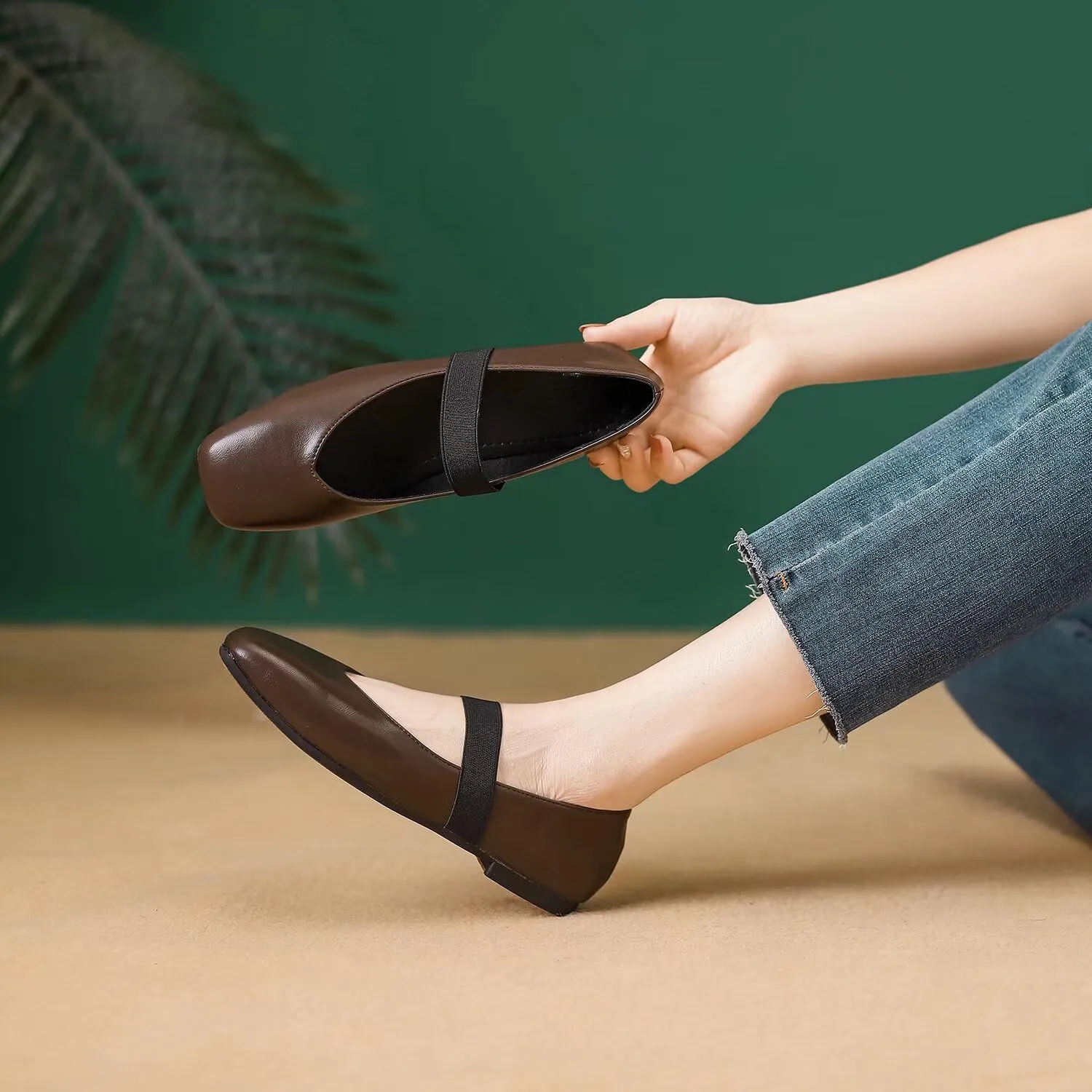 Hee grand Leather Flats for Women Comfortable Square Toe Mary Jane Shoes Elastic Strap Flats Lightweight Walking Shoes