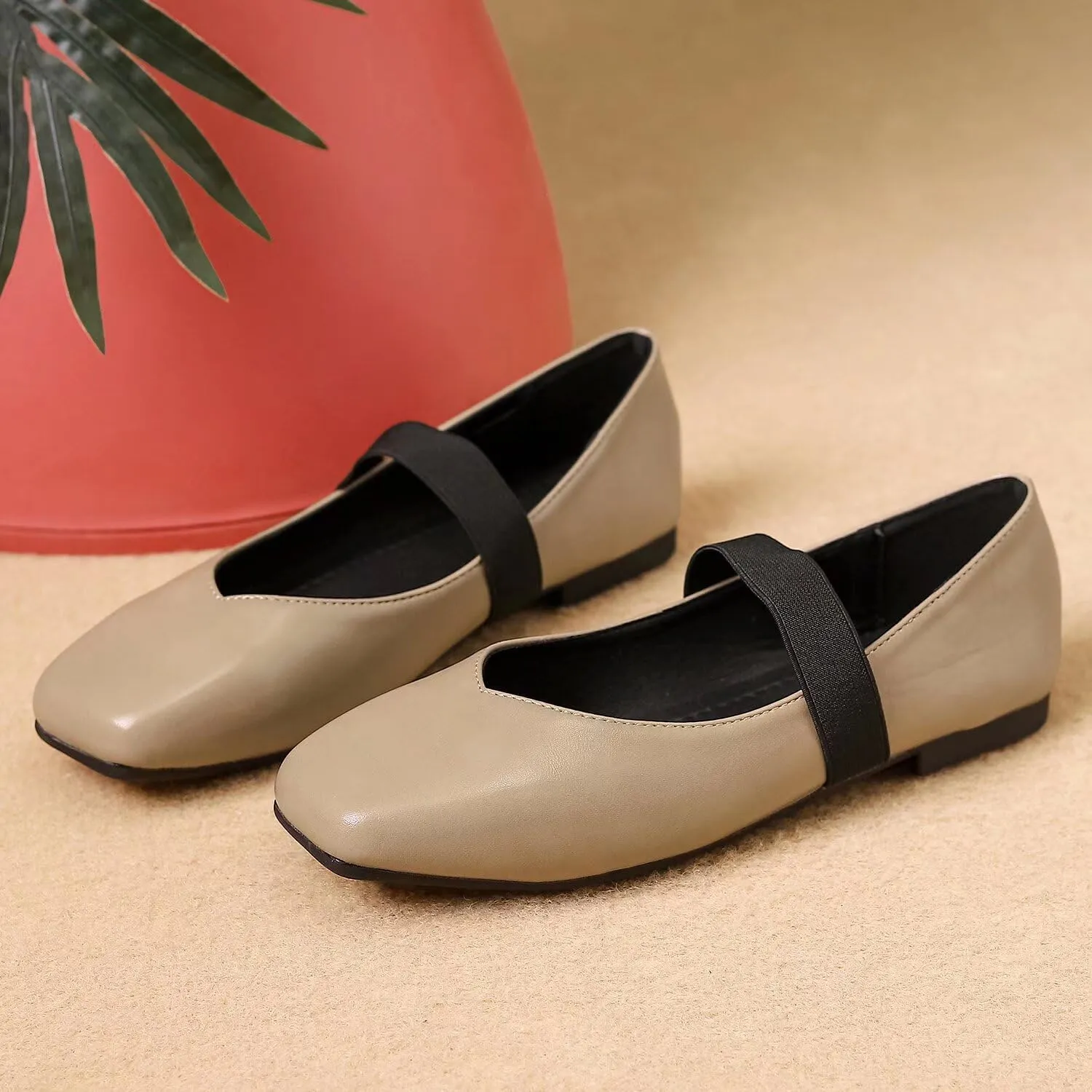 Hee grand Leather Flats for Women Comfortable Square Toe Mary Jane Shoes Elastic Strap Flats Lightweight Walking Shoes