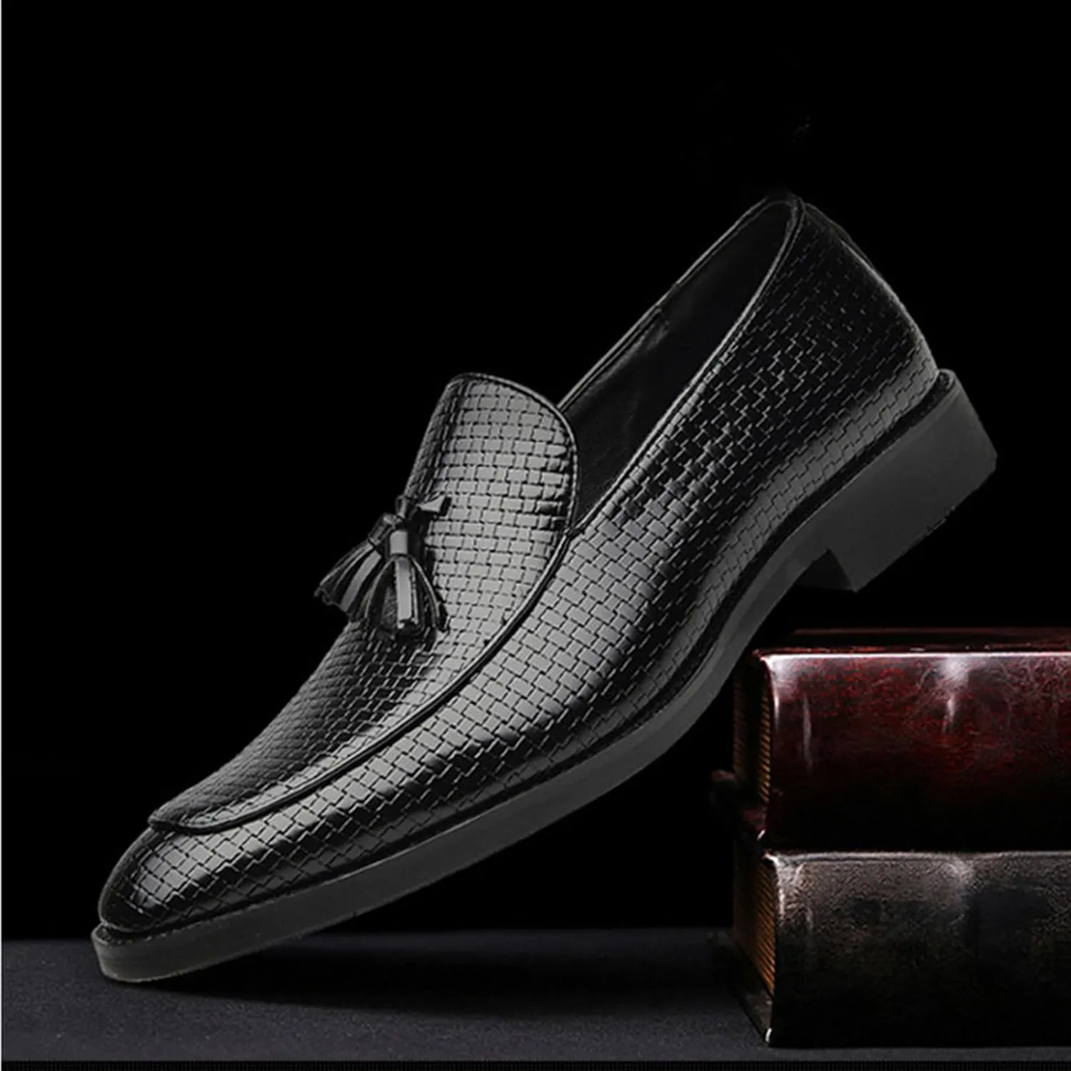 Mens Tassel Loafers Shoes Formal Fashionable Stylish Dress Shoes Slip On Casual Shoes for Business Wedding Wear