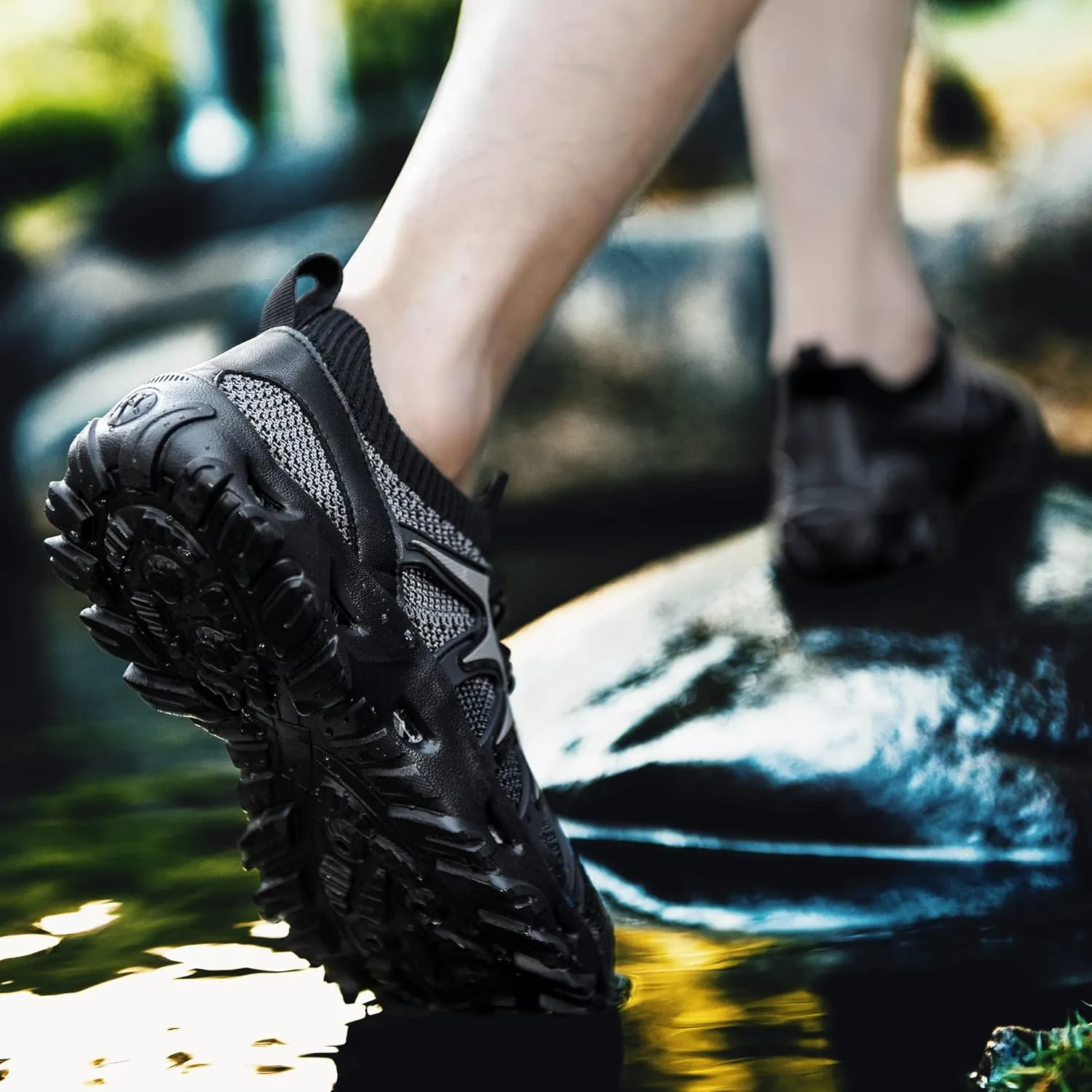 Mens Womens Water Shoes Quick Drying Aqua Beach Shoes Water Hiking Shoes Lightweight Water Sports Shoes for Swimming Fishing Kayaking