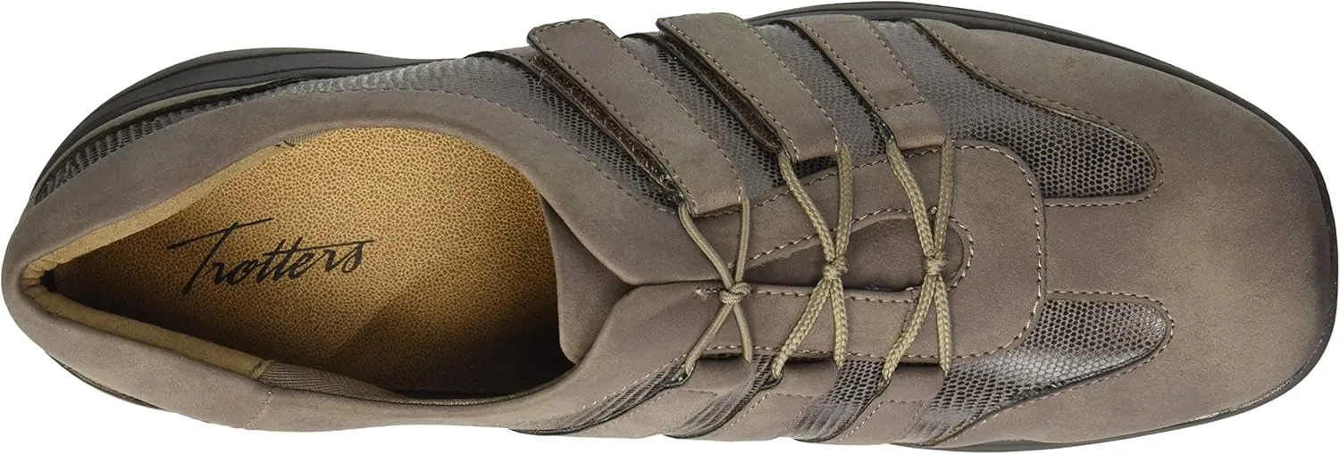 Trotters Women's Joy Sneaker