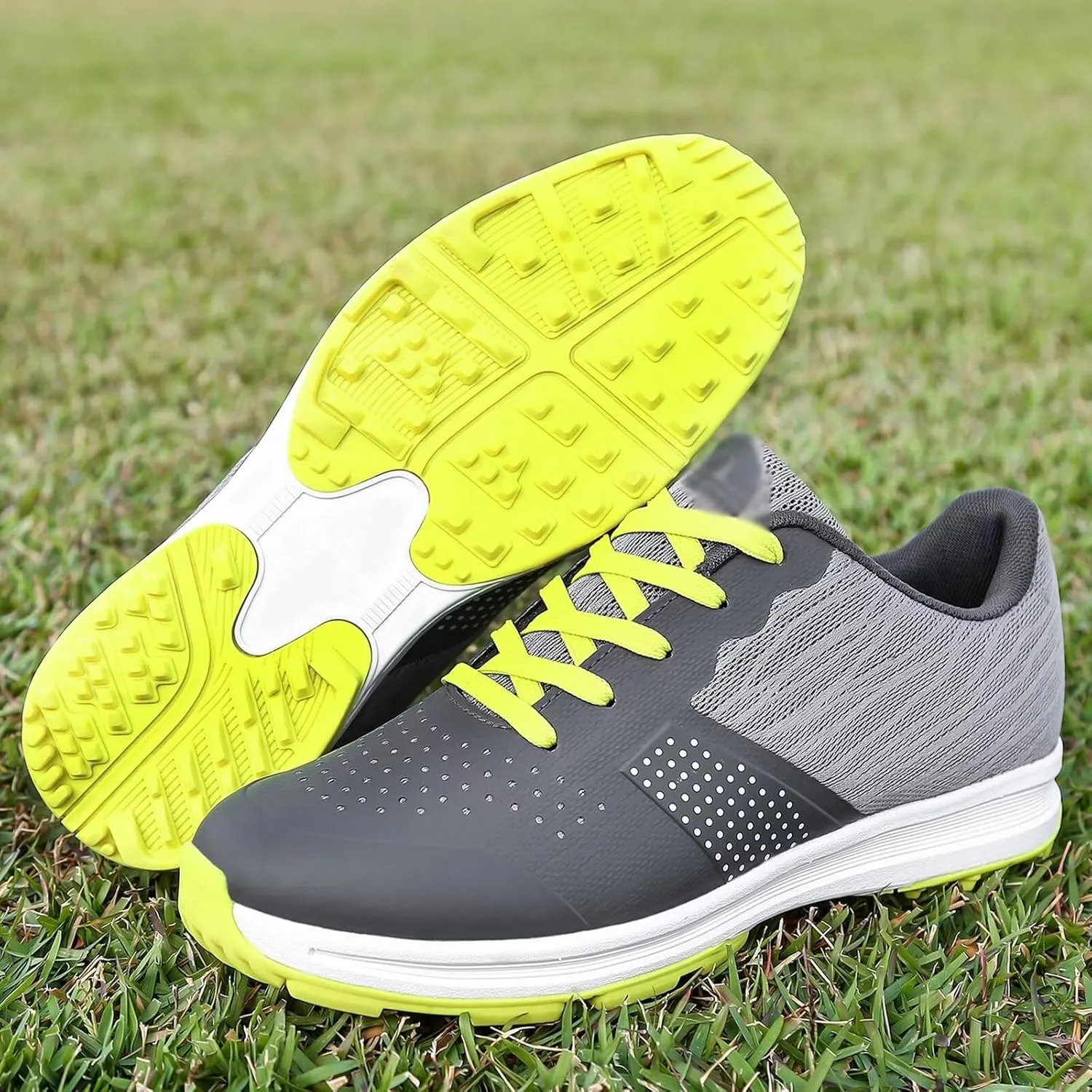 Waterproof Golf Shoes for Men Classic Mens Golf Trainers Professional Spiked Footwear Outdoor Anti Slip Walking Footwears