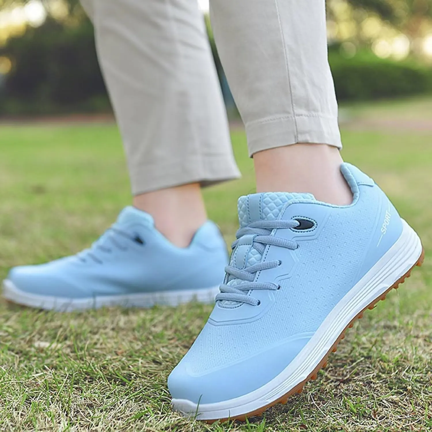 Women's Athletic Golf Shoes Men Professional Golf Trainers Breathable Spikeless Golfers Sneakers Anti Slip Walking Footwears