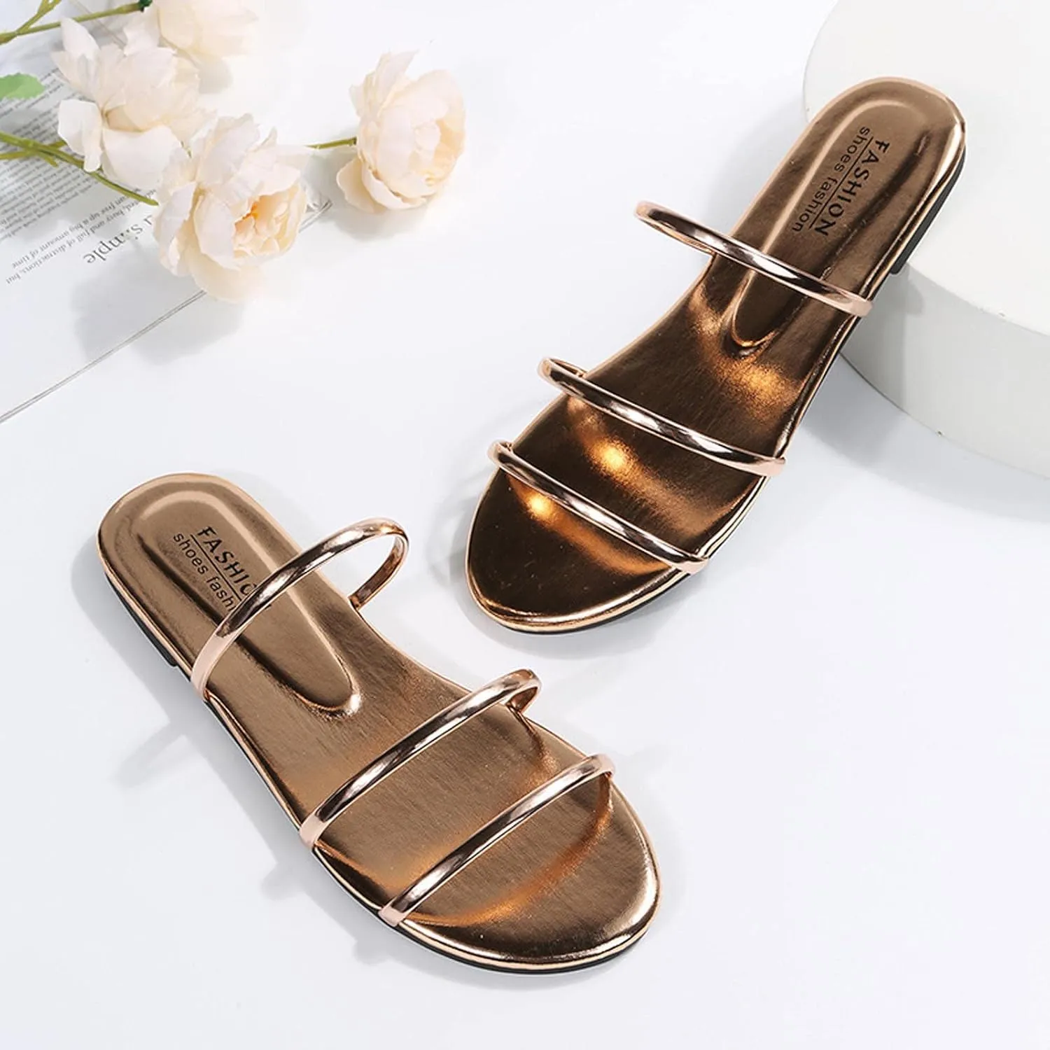 Womens Beach Shoes Fashion Bright Party Dress Sandals & Slippers 2023 Newly Bohemian Flat Flip-Flop Thong Sandal