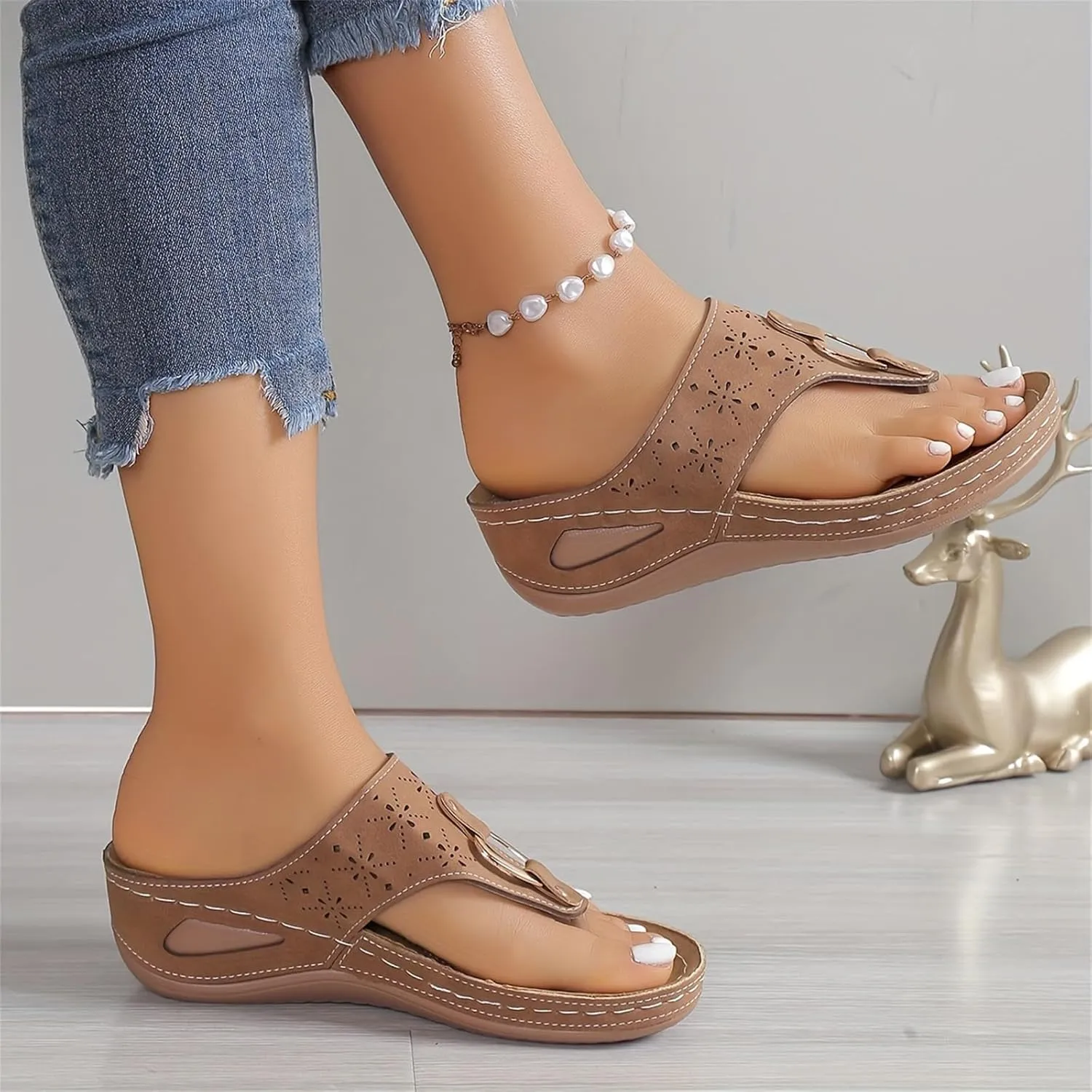 Women's Orthopedic Summer Comfortable Arch Support Wedge Open Toe Platform Flip Flops Slip On Sandals Dressy Casual Beach Silppers for Women